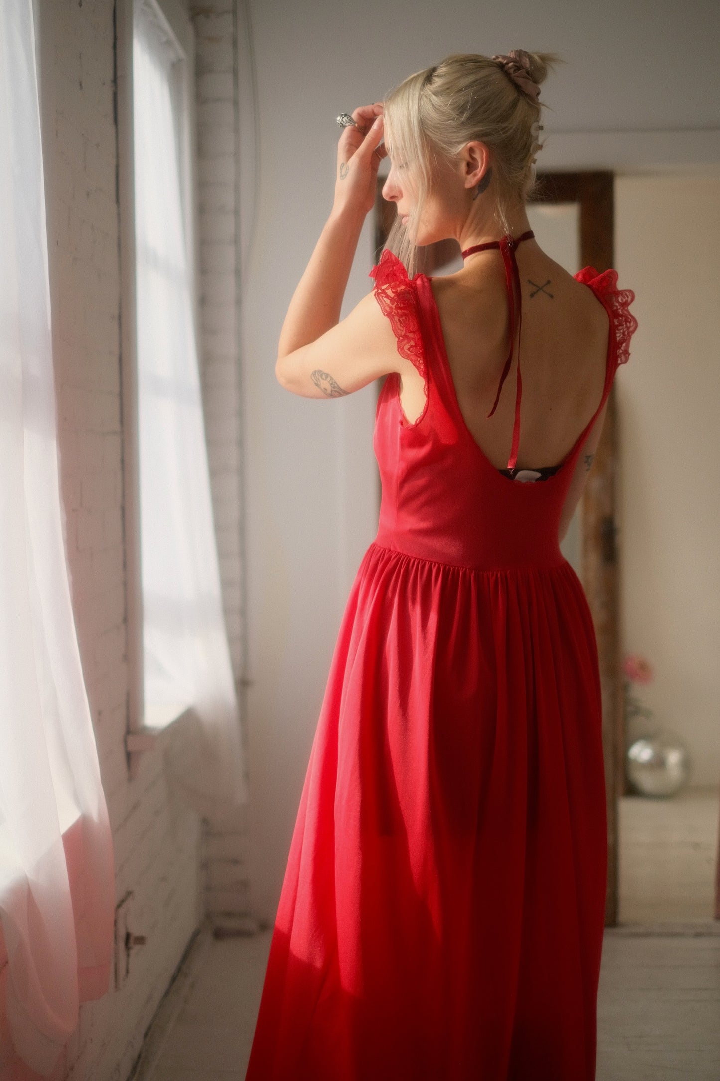 1980s Rose Lounge Gown