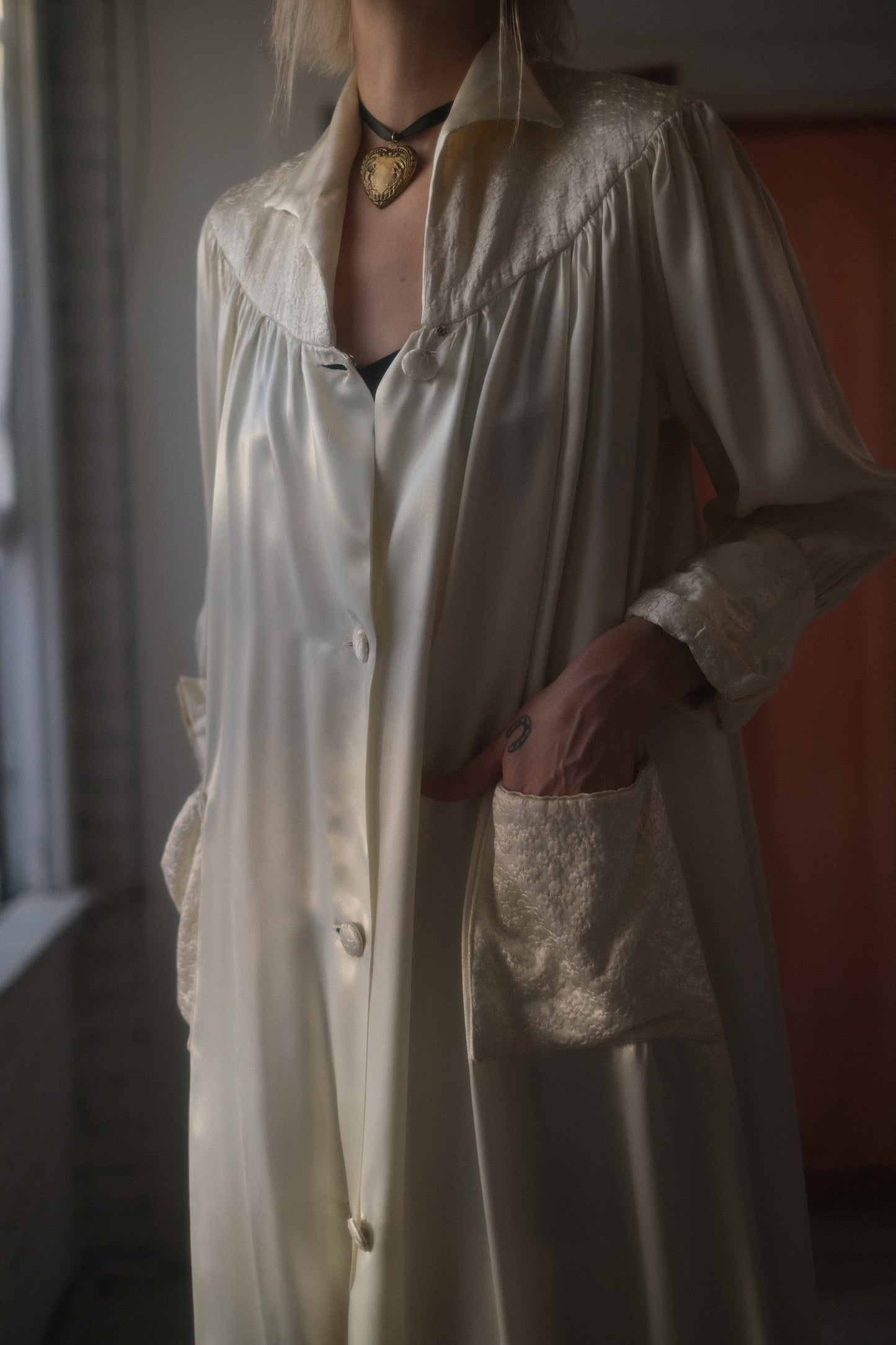 1940s Satin Duster