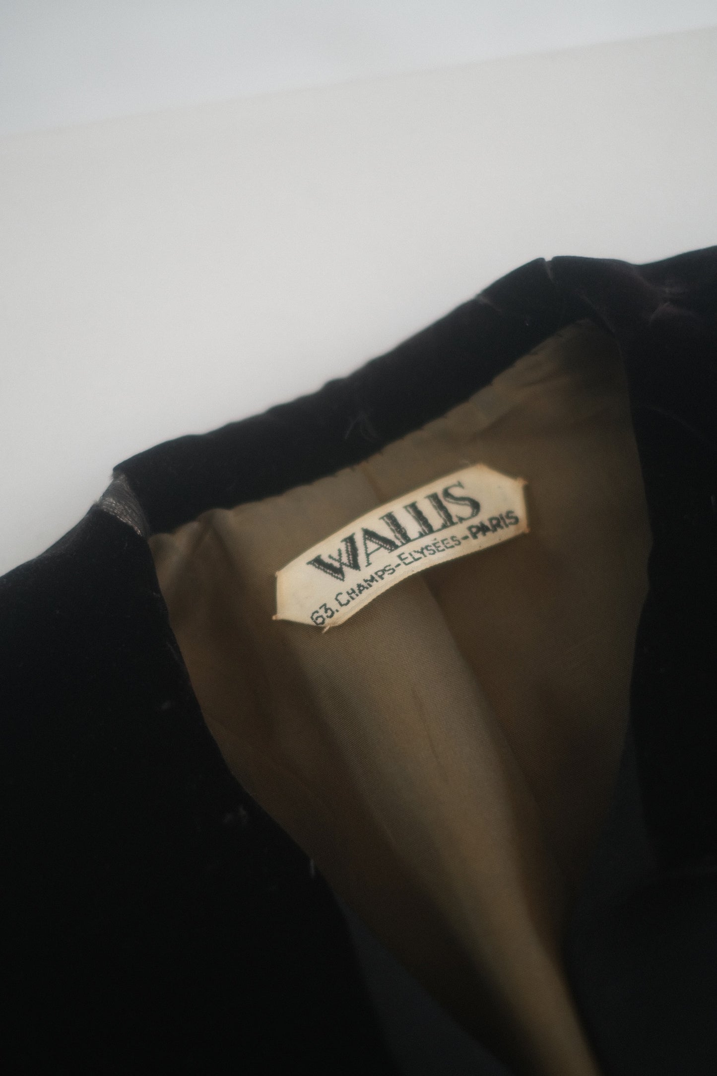 1930s Noir Suit Jacket