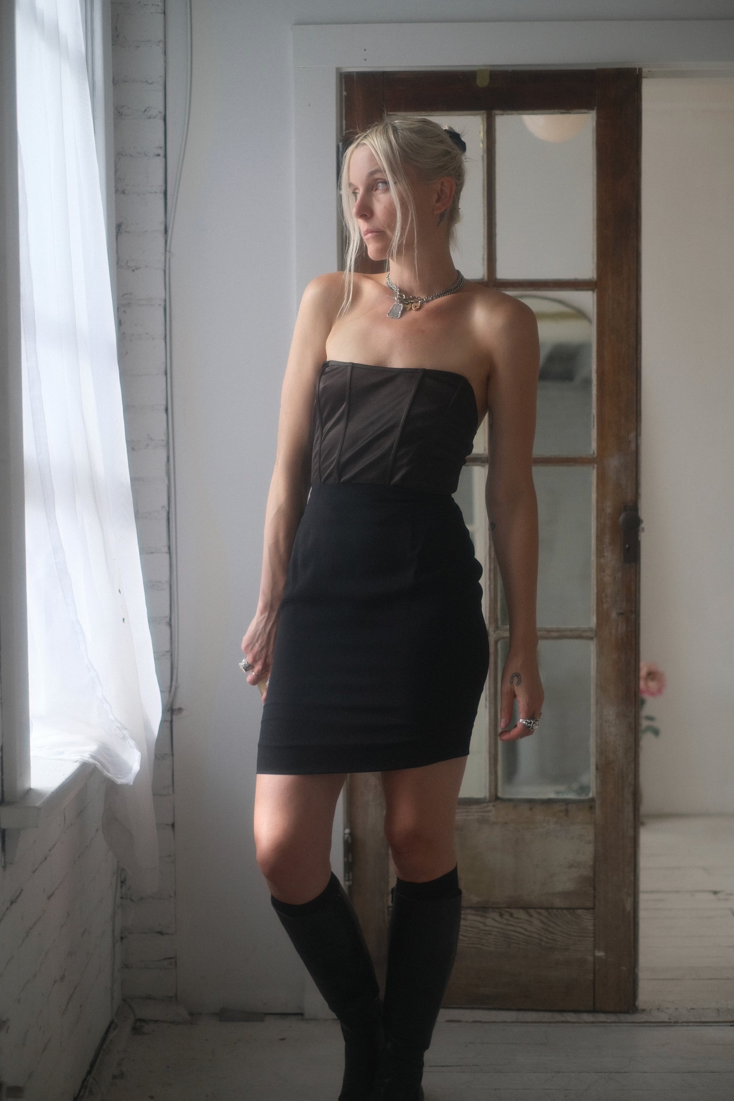 1980s Noir Mini Skirt