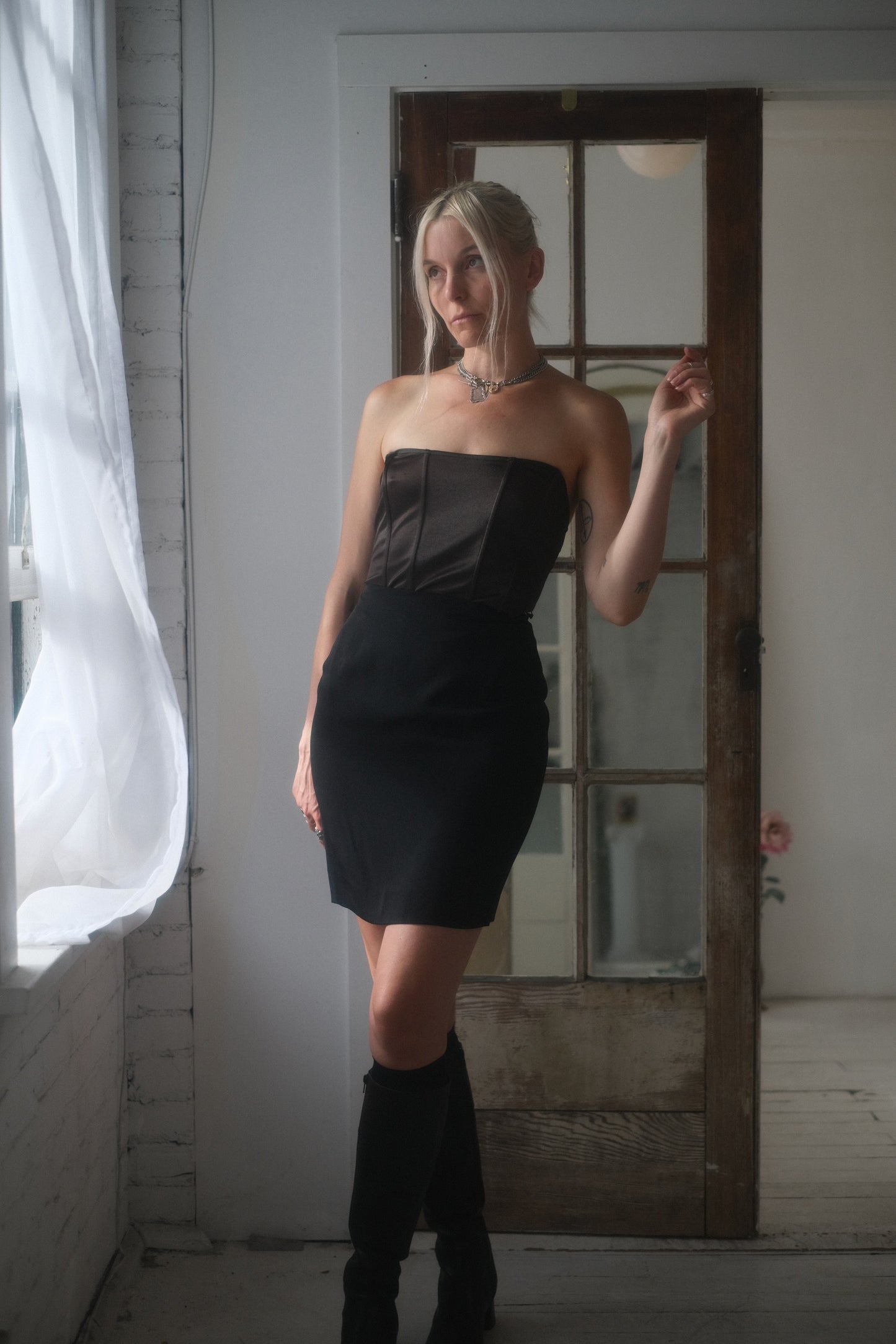 1980s Noir Mini Skirt