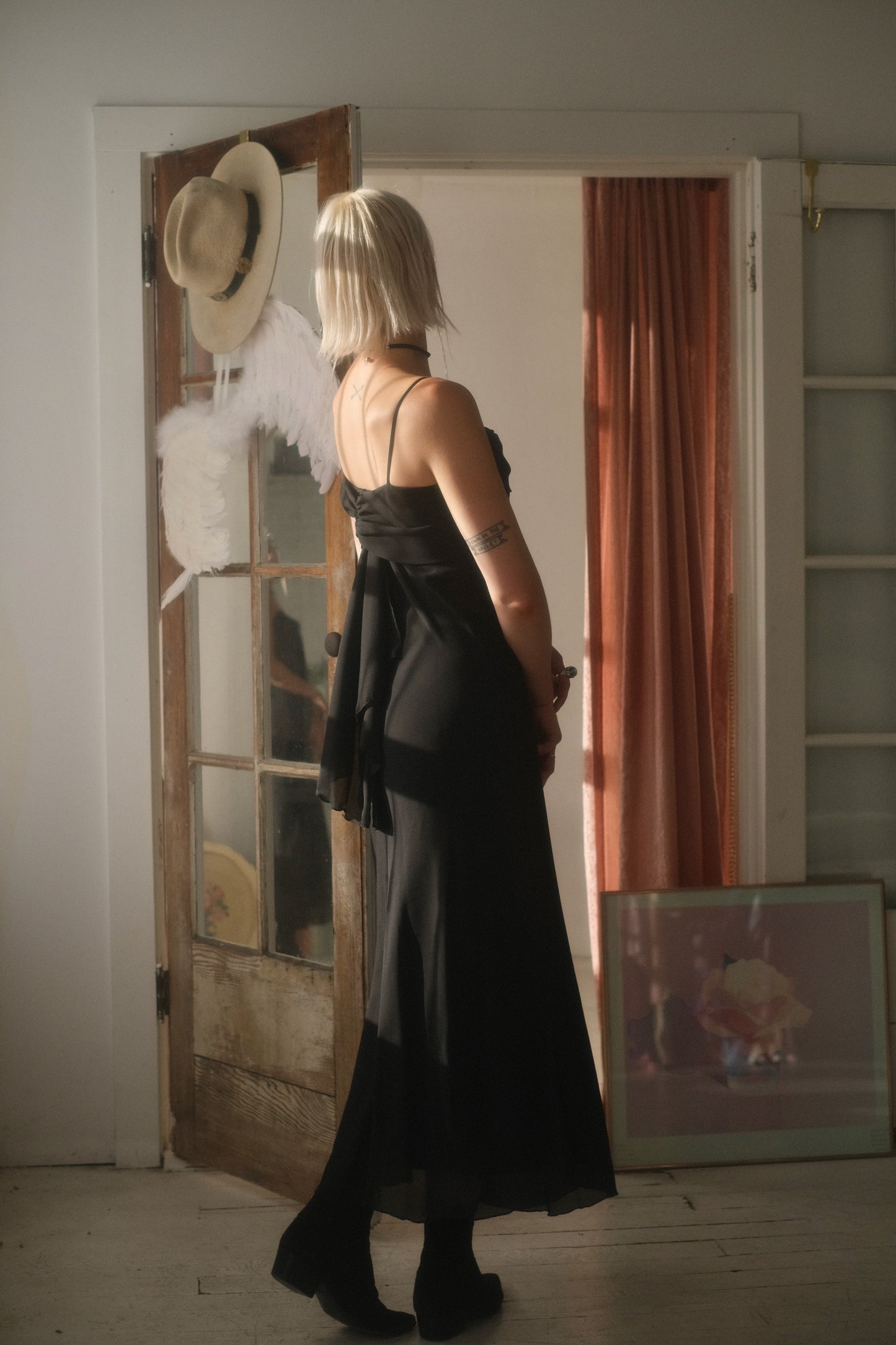 2000s Noir Veil Gown
