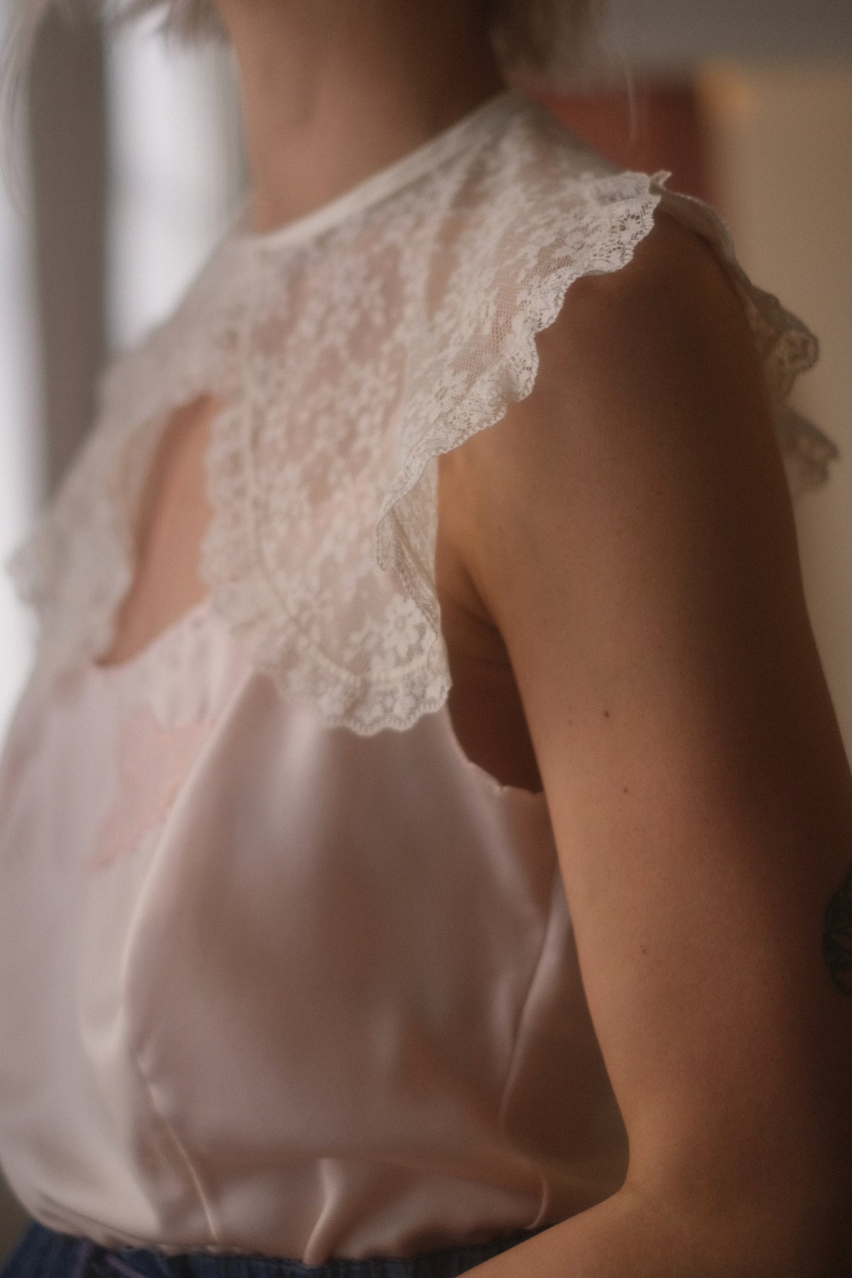 1980s Lace Collar