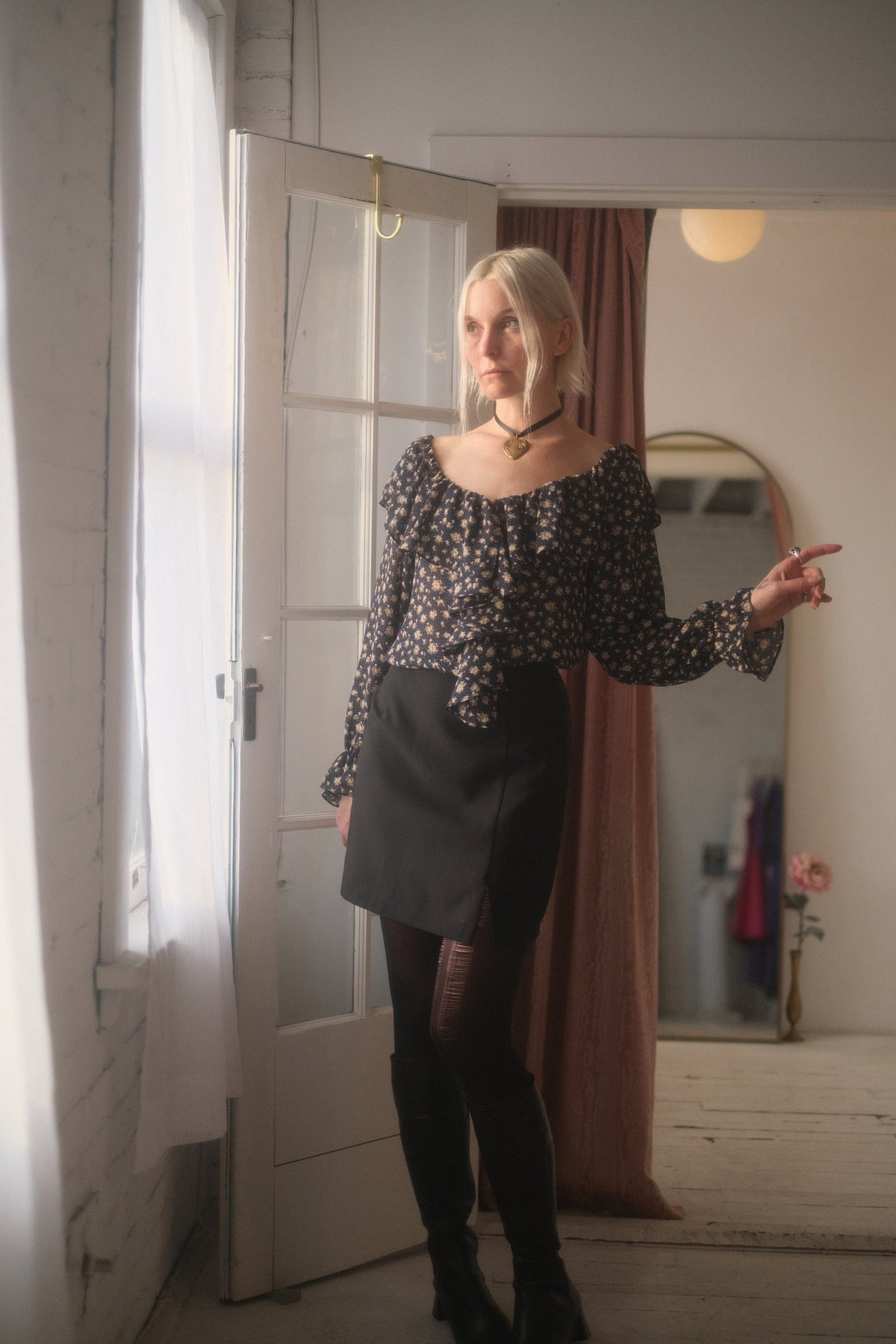 1990s Minimalist Mini Skirt 27